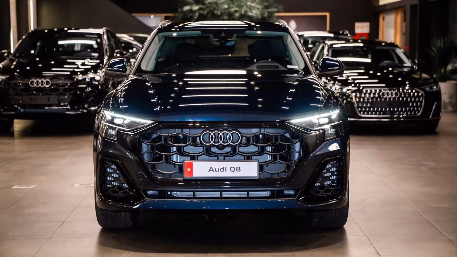 Audi Q8 nhận mức giảm giá mạnh mẽ nhằm kích cầu phân khúc SUV cao cấp.