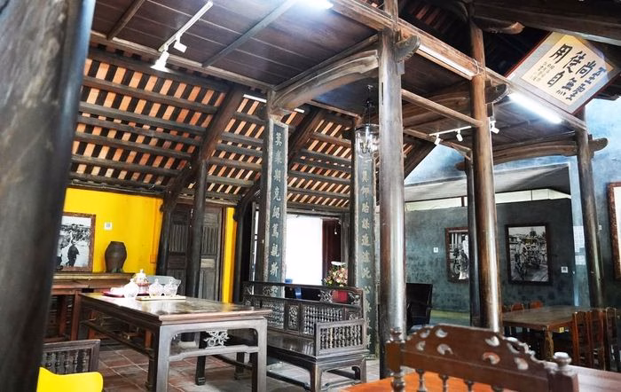 Hệ thống khung gỗ bền bỉ theo năm tháng tại các ngôi nhà cổ.