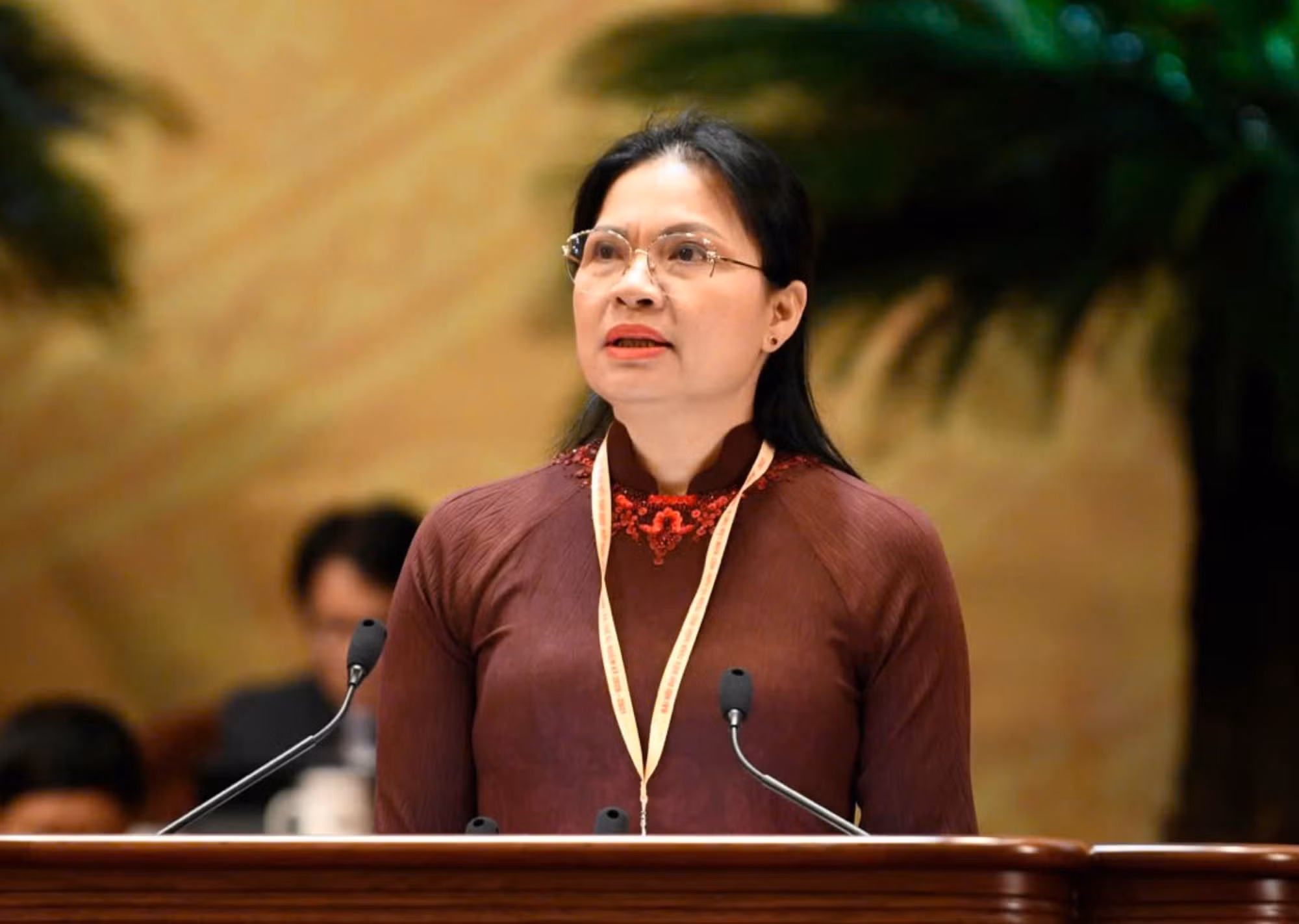 Phó Chủ tịch, Tổng Thư ký Ủy ban Trung ương MTTQ Việt Nam Hà Thị Nga nhấn mạnh vai trò của việc hướng mạnh về cơ sở. Ảnh: Như Ý.
